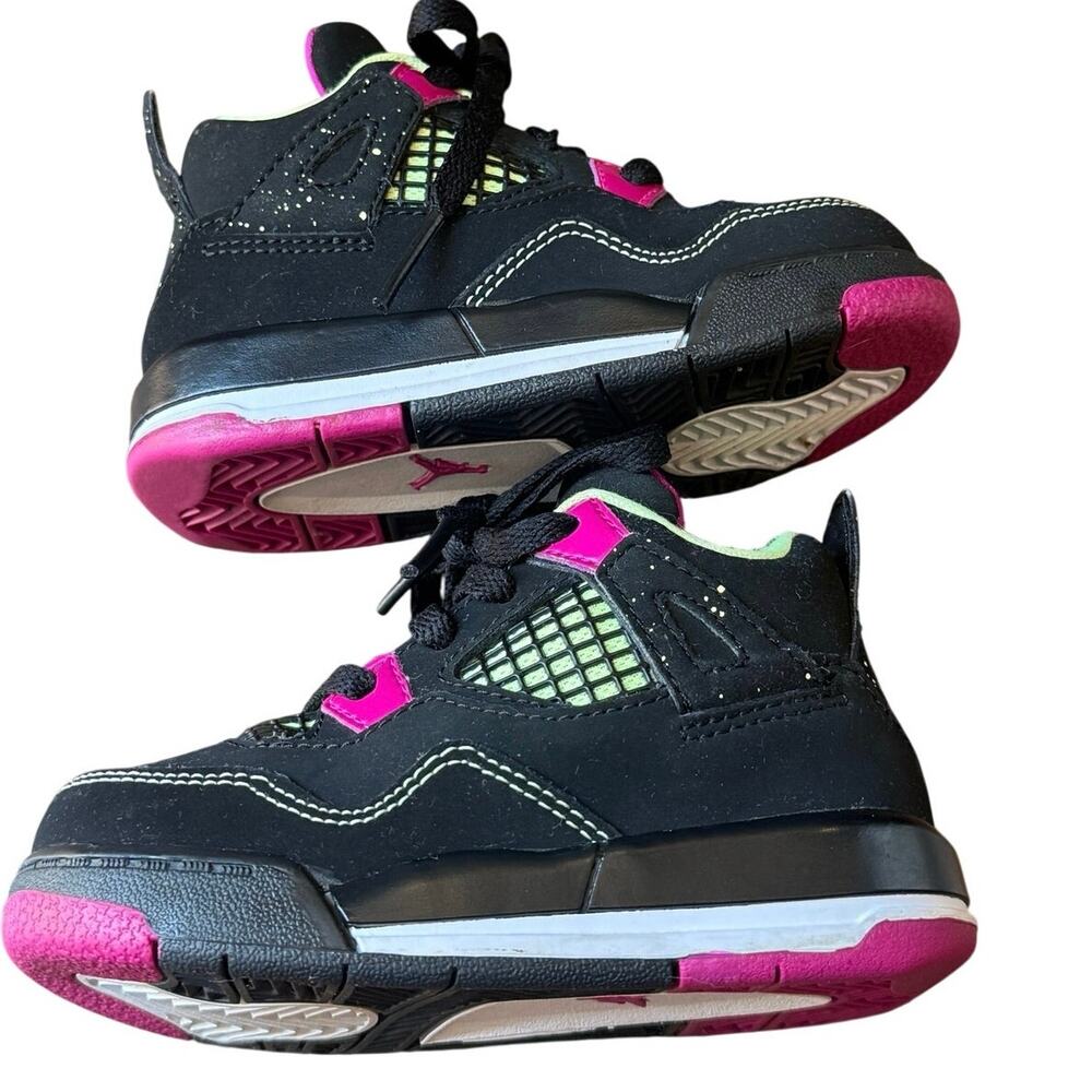 Nike Air Jordan 4 Retro Fuchsia Flash Black Pink Toddler Girls Shoes Size 6C - Picture 9 of 14